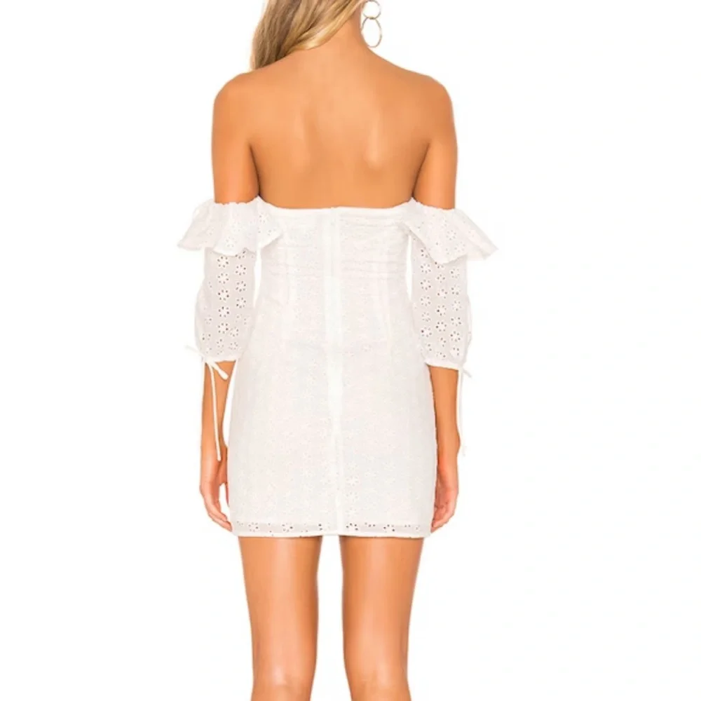 MARTINA RUFFLE  WHITE DRESS - Picture 2 of 4